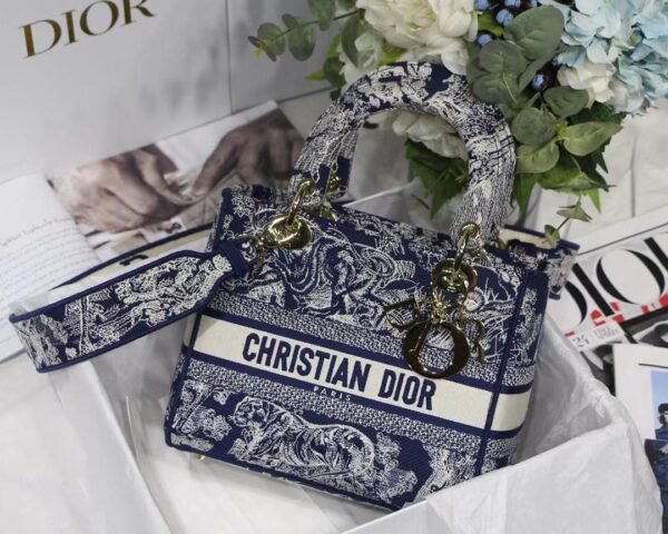 Christian Dior Lady D-Lite Bag
