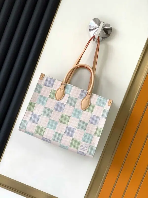 Design OnTheGo MM Tote Bag Pistachio - Dubai Fashion LUX