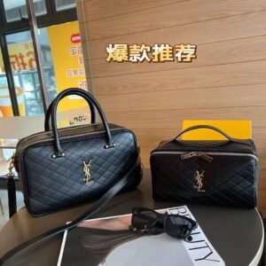 Design Paris Black Leather Duffle Handbag - Dubai Fashion LUX