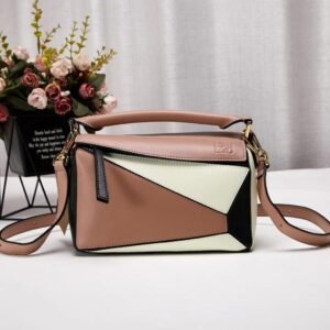 Design Puzzle Bag aus Leder - Dubai Fashion LUX