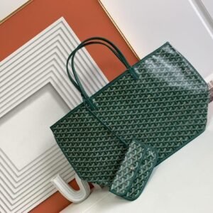 Design Saint Louis canvas - Dubai Fashion LUX