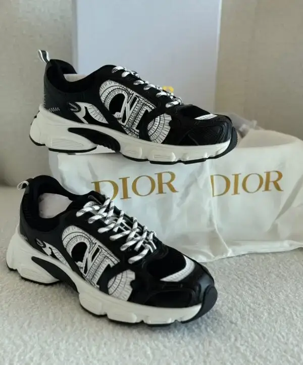 Dior Chrono Sneaker Black & White