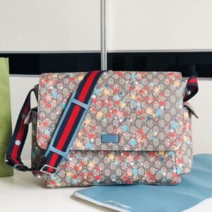 GG star-print changing bag - Dubai Fashion LUX