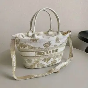 Hat basket bag design - Dubai Fashion LUX