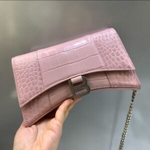 Hourglass crocodile-effect clutch bag - Dubai Fashion LUX