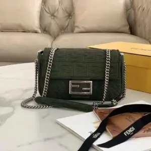 Iconic Baguette Bag - Dubai Fashion LUX