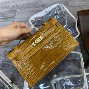 Kelly Mini 20 Shiny Alligator Cassis PHW - Dubai Fashion LUX
