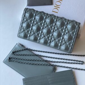 LADY CHAIN BAG - Dubai Fashion LUX