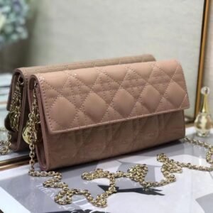 Lady Pouch - Dubai Fashion LUX