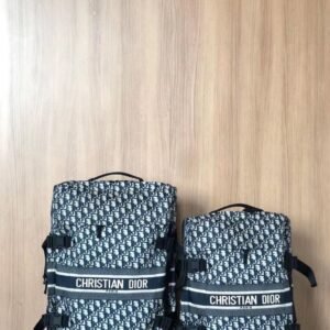 LARGE TRAVEL BACKPACK - Dubai Fashion LUX