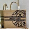 MEDIUM BOOK TOTE - Dubai Fashion LUX