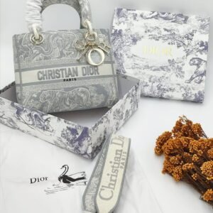 MEDIUM LADY D-LITE BAG - Dubai Fashion LUX