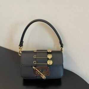 Mini Wand Brooches - Dubai Fashion LUX