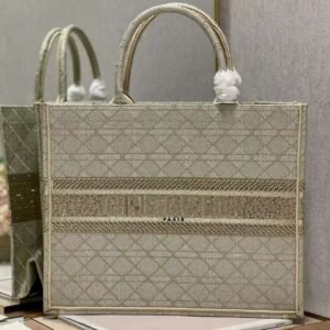 PLUS SIZE BOOK TOTE - Dubai Fashion LUX