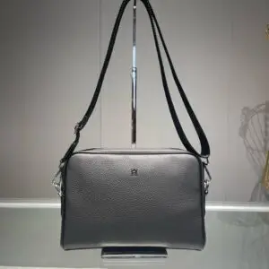 Shoulder - Dubai Fashion LUX
