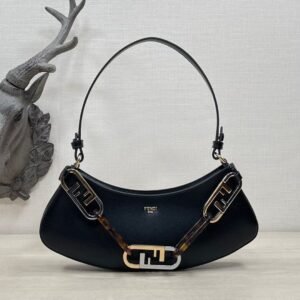 sleek rendition of the classic shoulder bag - Dubai Fashion LUX