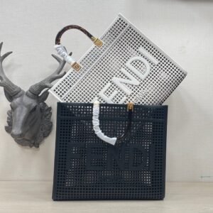Sunshine Mittel - Dubai Fashion LUX