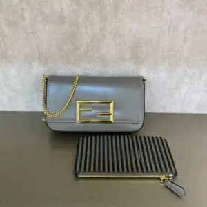 Wallet On Chain With Pouches leather mini bag - Dubai Fashion LUX